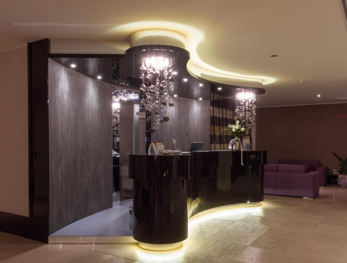 Quality Hotel Green Palace Monterotondo  Exterior foto