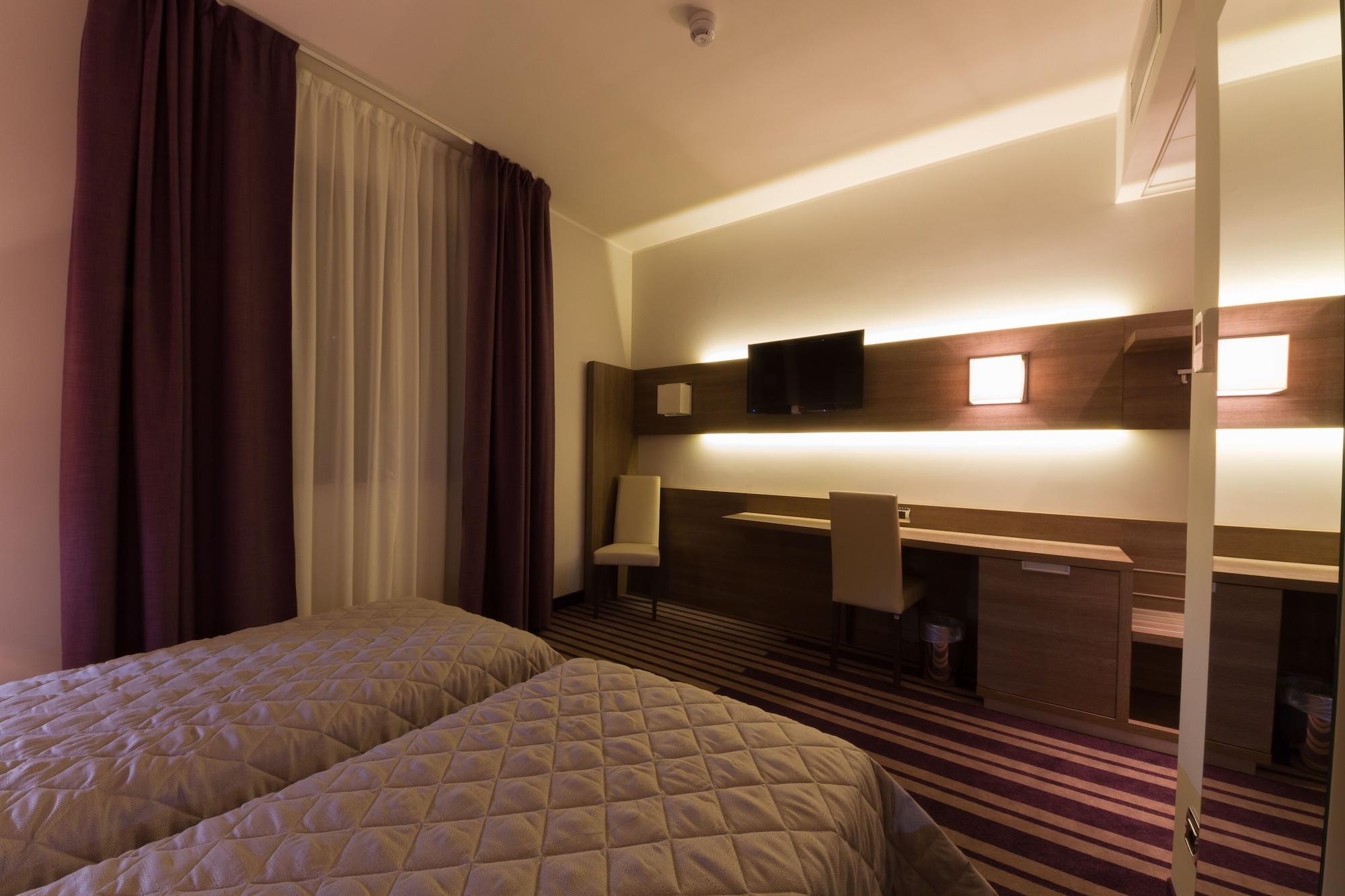 Quality Hotel Green Palace Monterotondo  Exterior foto