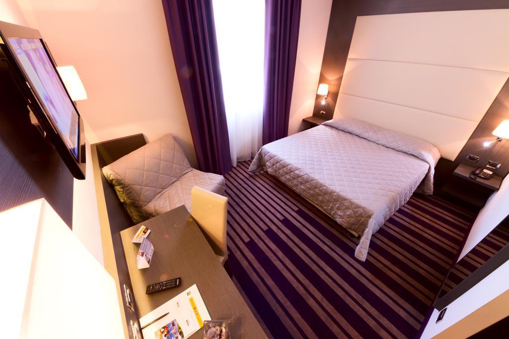 Quality Hotel Green Palace Monterotondo  Exterior foto